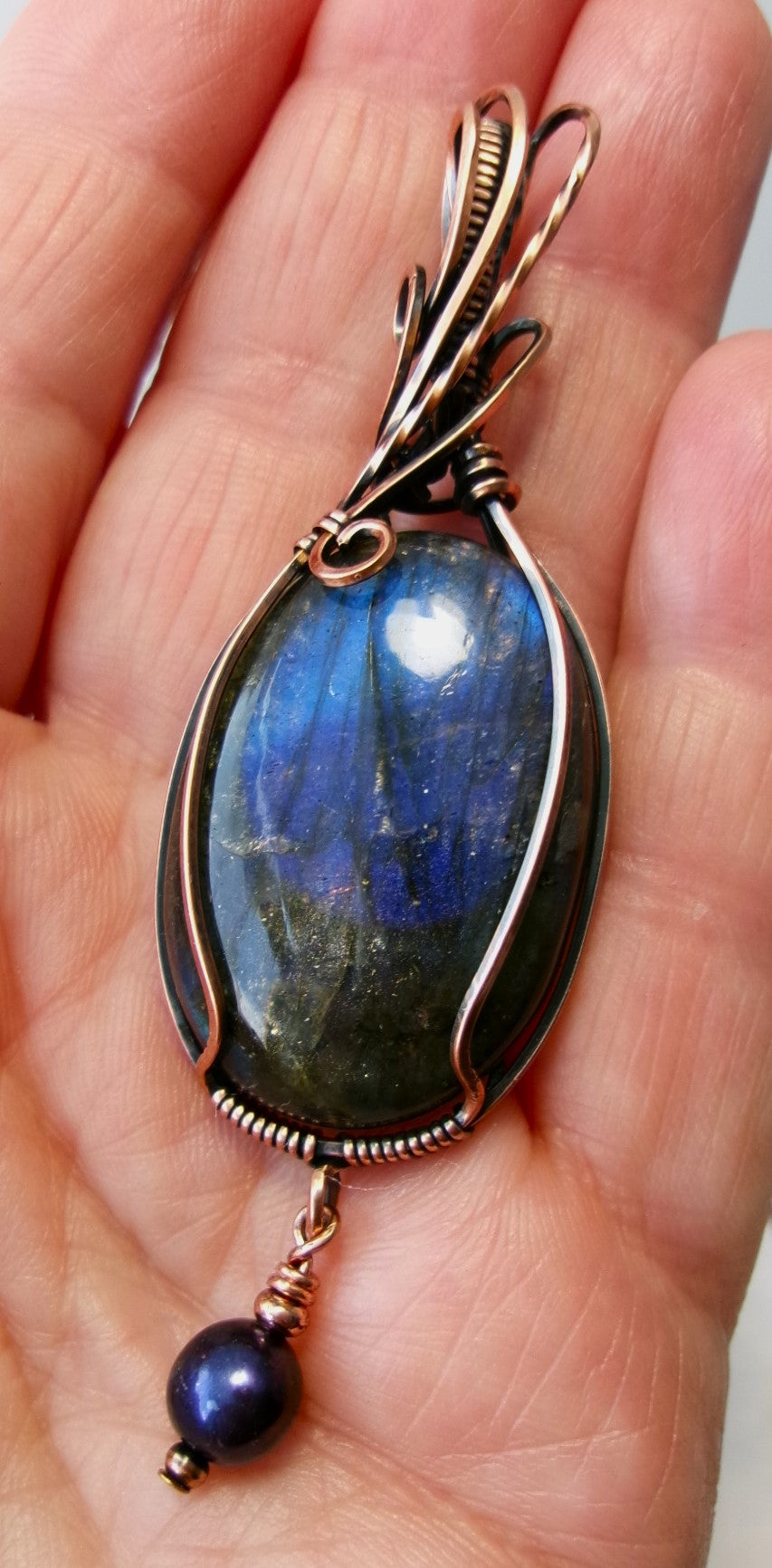 Labradorite gemstone copper wire wrapped crystal pendant with black freshwater pearl dangle