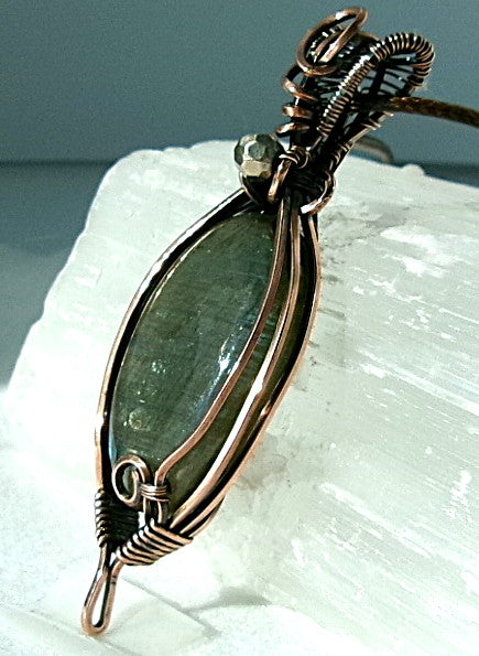Labradorite gemstone copper wire wrapped crystal pendant with silver accent bead