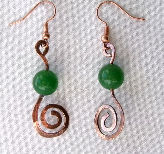 Green aventurine bead copper wire earrings with hammered spiral
